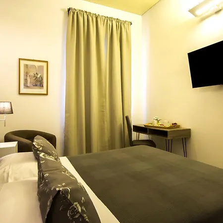 Penzion Rhome S Pietro 4*