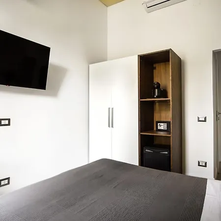 Rhome S Pietro Penzion Řím